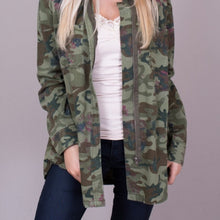 Load image into Gallery viewer, Northwest Camo Jacket